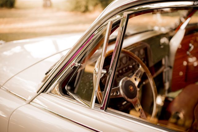 Der weiße Jaguar S-Type