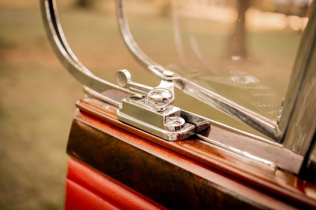 Der weiße Jaguar S-Type